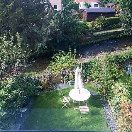 2 The Chapel * Staveley